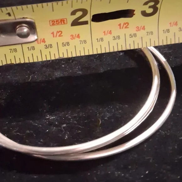 Tiffany & Co. Silver Heart Charm Bangle Bracelets. 925 Sterling Silver. - Picture 7 of 9